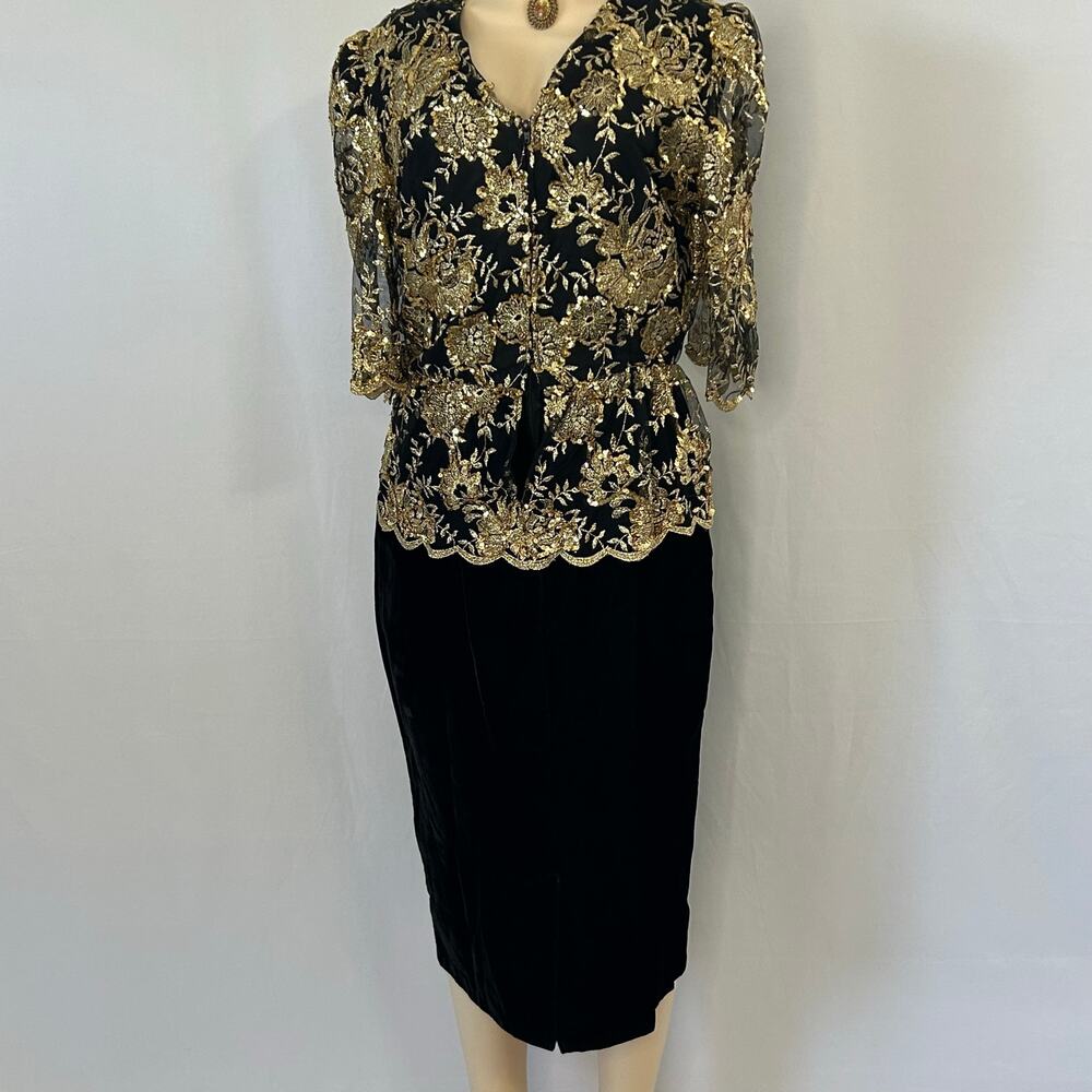 Vintage Desiree Paris Black Gold Beaded Sequin Velvet Formal Cocktail Dress M